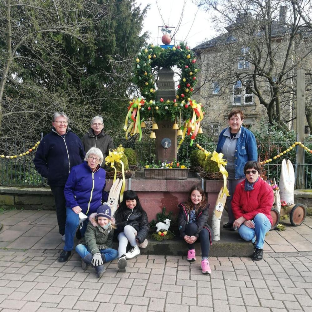 Osterbrunnen Epfenbach opt