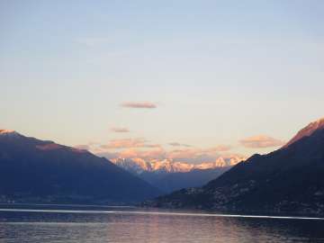 Lago Maggiore in Abendstimmung