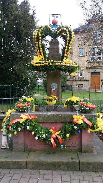 Osterbrunnen Epfenbach  2015