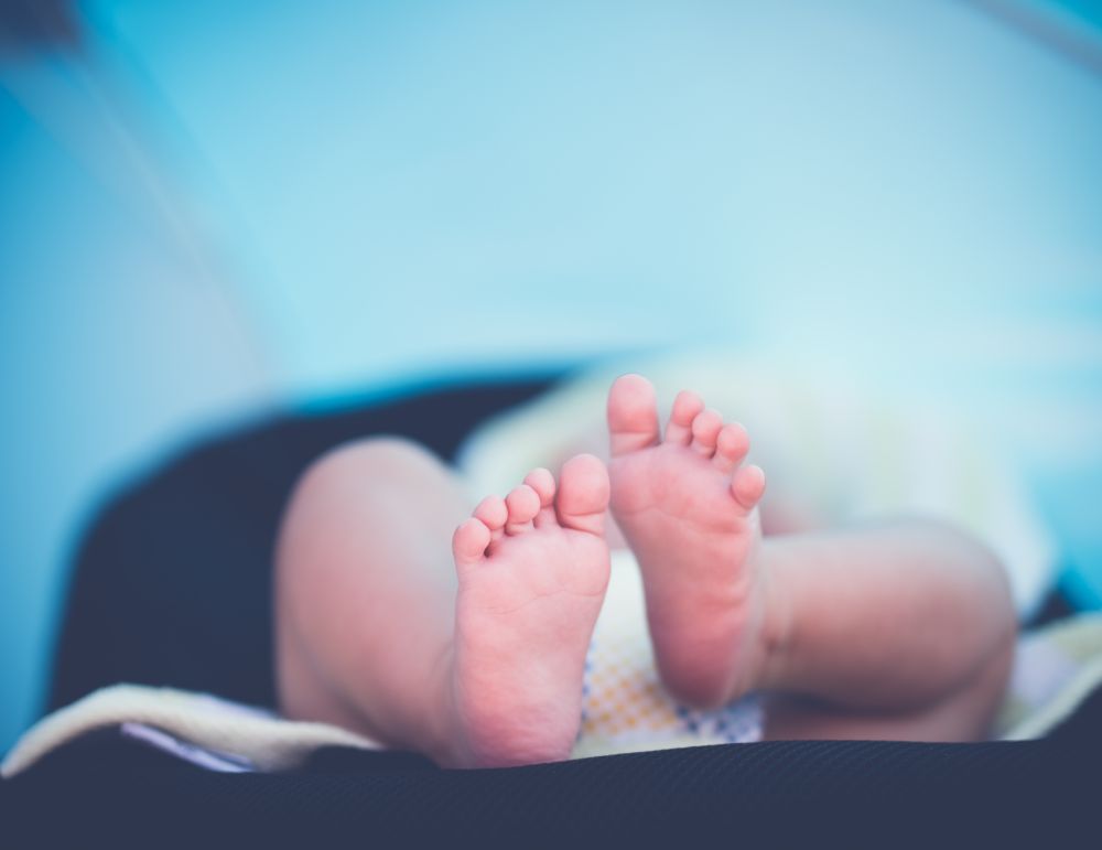 Hebammen_Janko Ferlic_unsplash